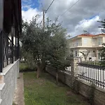 άνετη για απόδραση στη λίμνη πλαστήρα Lägenhet *