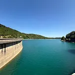 άνετη για απόδραση στη λίμνη πλαστήρα * Kardítsa