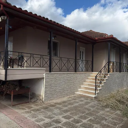 άνετη για απόδραση στη λίμνη πλαστήρα * קארדיצה