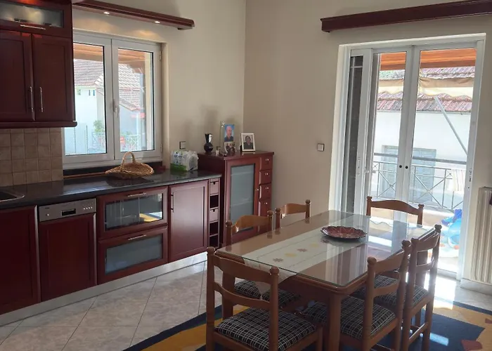 Άνετη Κατοικία Για Απόδραση Στη Λίμνη Πλαστήρα