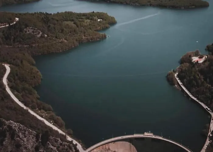 Άνετη Κατοικία Για Απόδραση Στη Λίμνη Πλαστήρα Karditsa